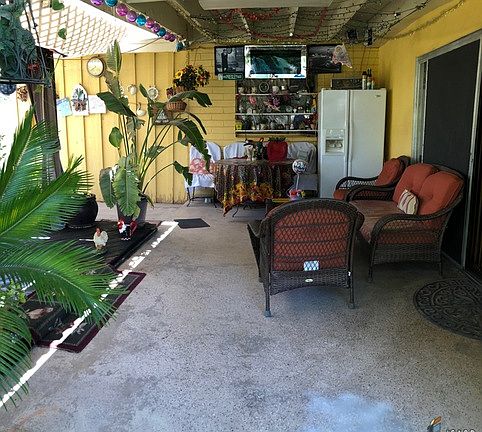 3rd image of 1590 W Heil Ave