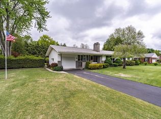 23 Pearl Ln, Springfield, MA 01129