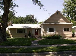 425 N 9th E, Mountain Home, ID 83647