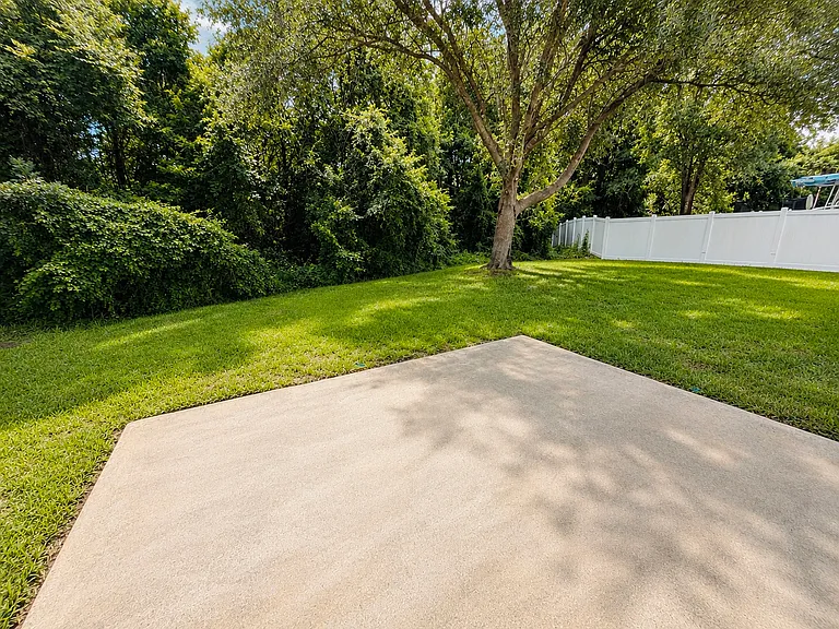 1769 Forest Creek Dr — Photo 18