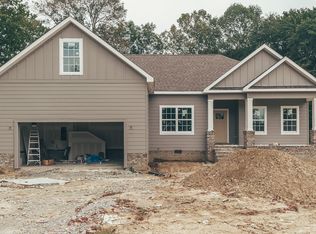 819 Cottonwood Ct, Springfield, TN 37172