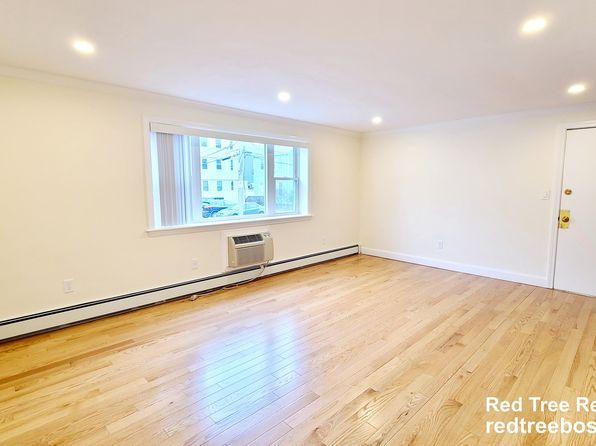 16 Westford St APT 7