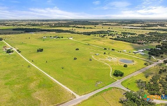 3rd image of 2501 County Road 224
