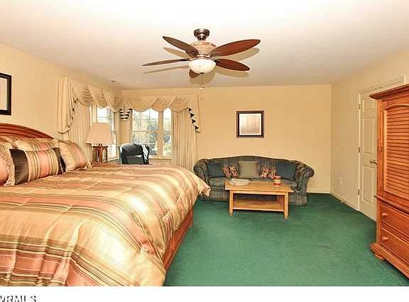 5th image of 12528 Amershire Ln