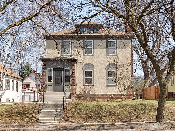 2nd image of 2623 Johnson St NE