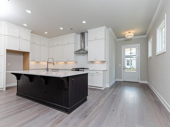 Trevor Home Design Secondary Bathroom