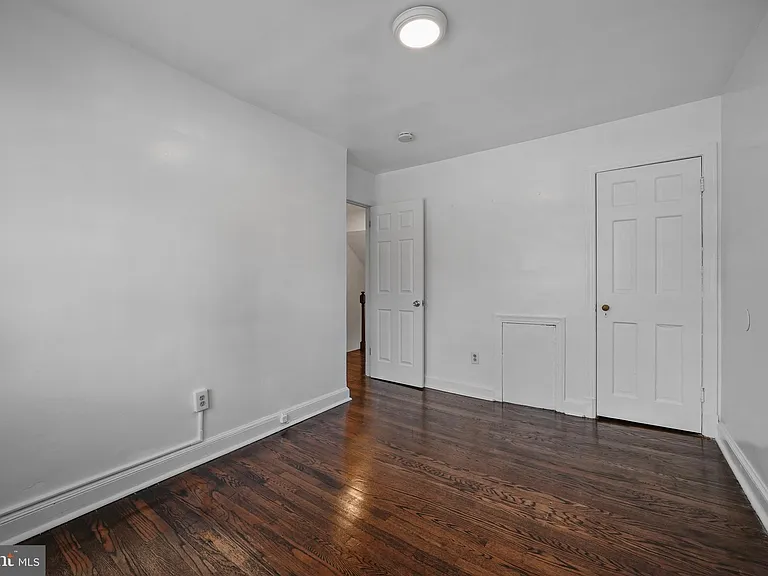 819 20th St NE — Photo 18