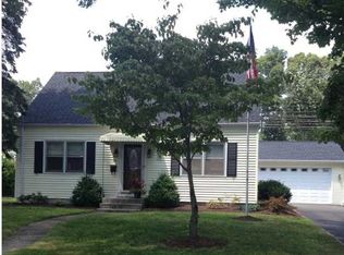 37 Birchcrest Dr, Southington, CT 06489
