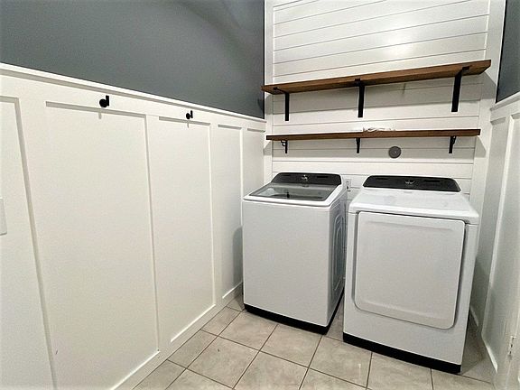 4th image of 12315 Denali Ln
