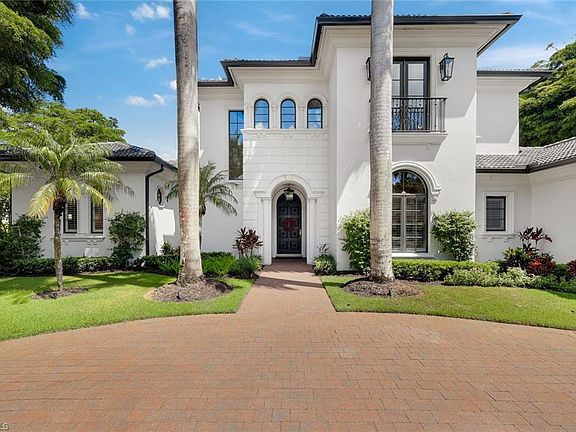 2nd image of 1609 Chinaberry WAY