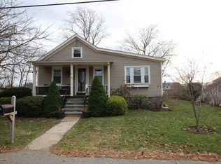 36 Malta St, Seekonk, MA 02771