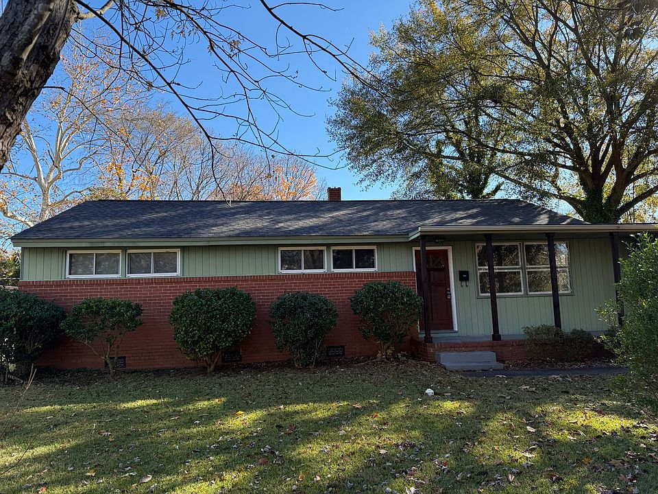 1st image of 902 N Elam Ave