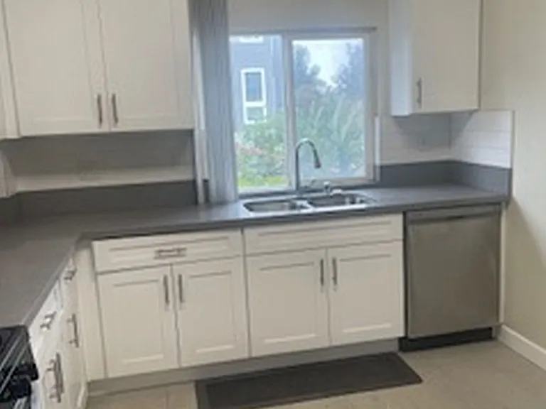 2436 Barry Ave #1 — Photo 20