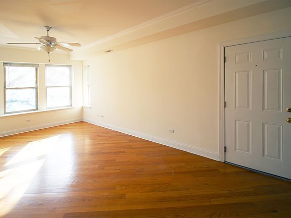 4th image of 1901 N Kimball Ave #3320-1
