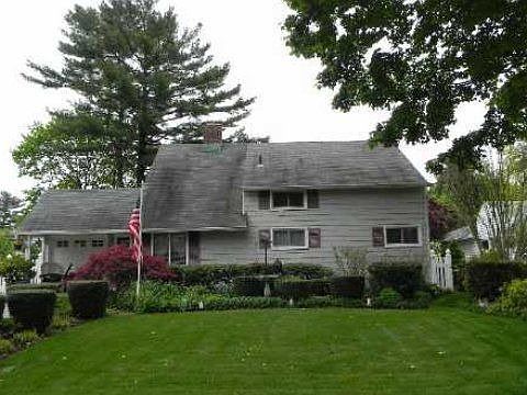 1st image of 37 Pinecone Ln