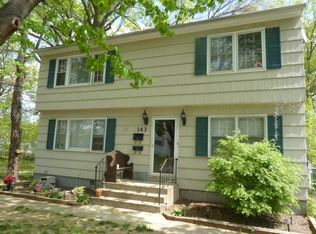 143 Elizabeth St #2, South Bound Brook, NJ 08880