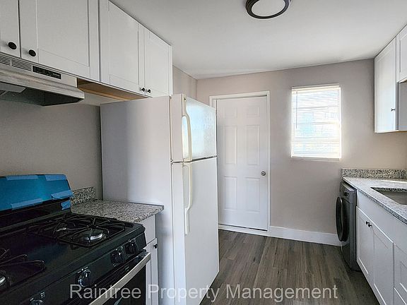 5th image of 20 Griffin St NW APT 12