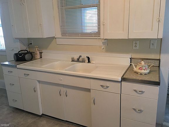 Kitchen Cabinets