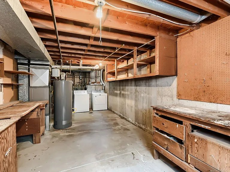 1290 Judson Dr — Photo 28