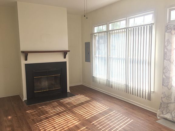 5th image of 206 Clydesdale Dr #206