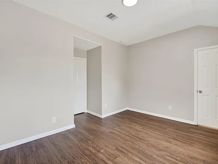16311 Yabbie Dr — Photo 42