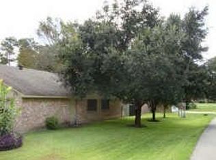 602 Orangewood Dr, Conroe, TX 77302