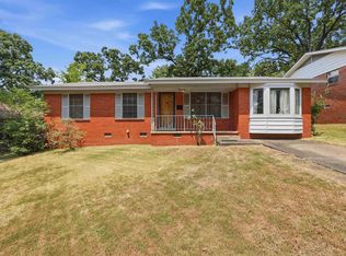 1932 Lenel Dr, North Little Rock, AR 72118