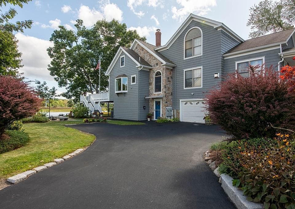 1st image of 7 Riverbank Ave #1