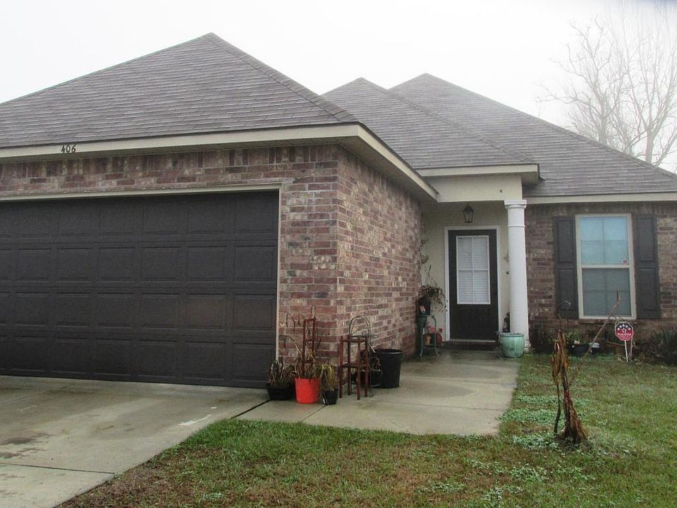 1st image of 406 Magnolia Knee Dr