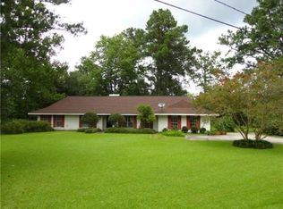 2 Amar Dr, Hammond, LA 70401