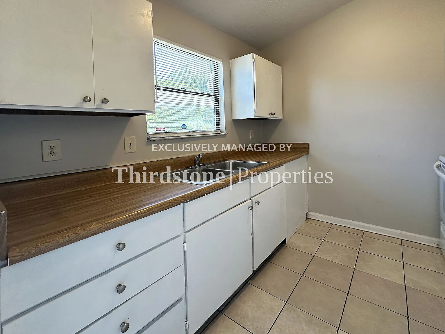 5128 Indian Lakes Court, Unit 2, Jacksonville, FL 32210 — Photo 3