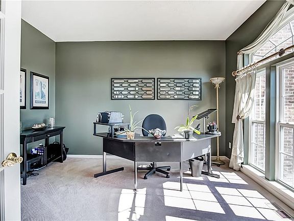 4th image of 1758 Rock Rose Ct
