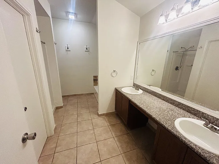 9838 Charline Ln — Photo 7