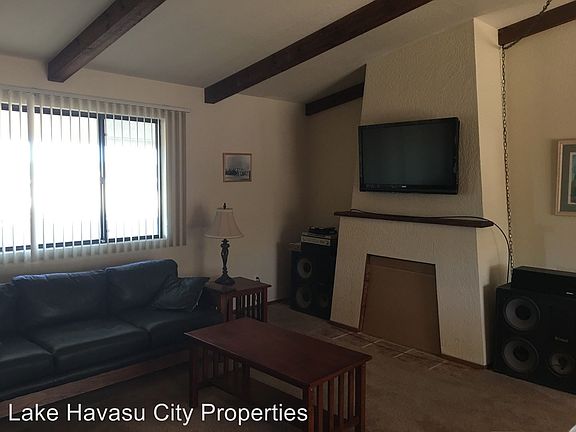 5th image of 3072 Mirage Dr