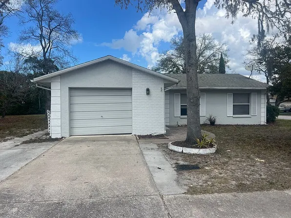 8907 Wayward Cir, Hudson, FL 34667