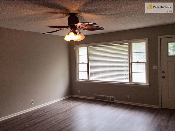 3rd image of 724 N Forest Ave