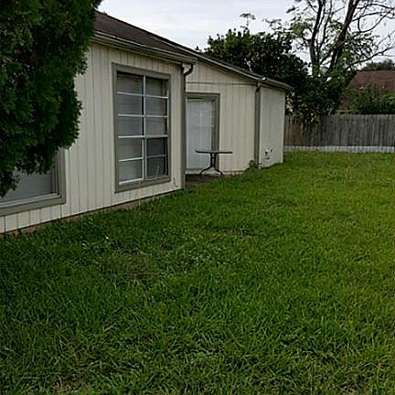 2nd image of 15818 Los Altos Dr