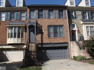 1155 Regal Oak Dr, Rockville, MD 20852