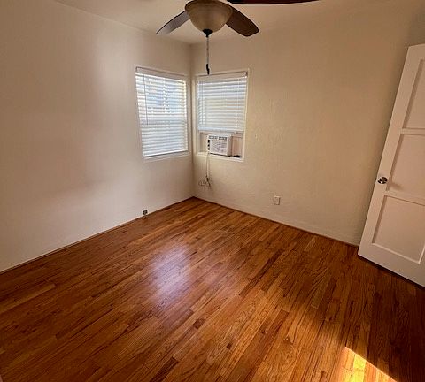 4th image of 4175 1/2 4th Ave