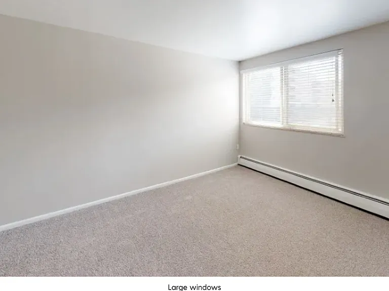 Bellaire Apartment Homes — Photo 18