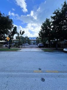345 Michigan Ave APT 23, Miami Beach, FL, 33139