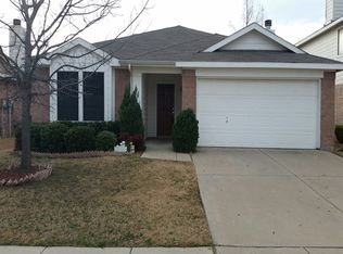 9321 Sundial Dr, Fort Worth, TX 76244