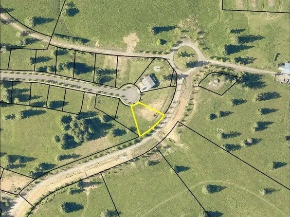 132 Redwood Ln, Onalaska, WA 98570