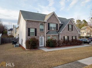 2003 Hidden Ivy Ln, Loganville, GA 30052