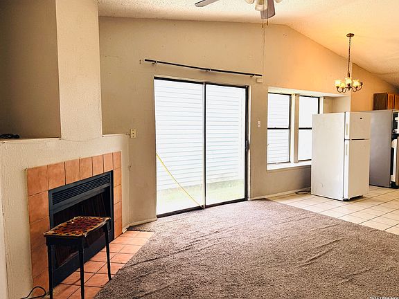 4th image of 4122 SUNRISE CREEK DR