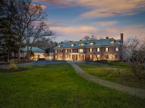 254-258 Westfield St, Dedham, MA 02026