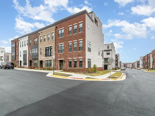 22230 Philanthropic Dr, Ashburn, VA 20148