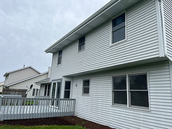 3rd image of 6851 Hartwig Dr