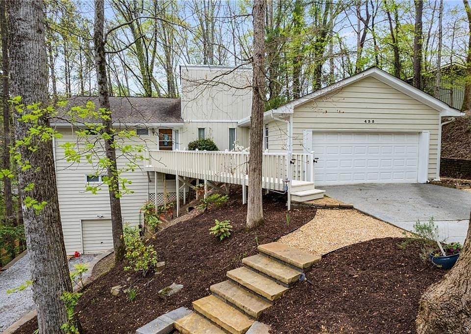 1st image of 435 Little Pines Ct