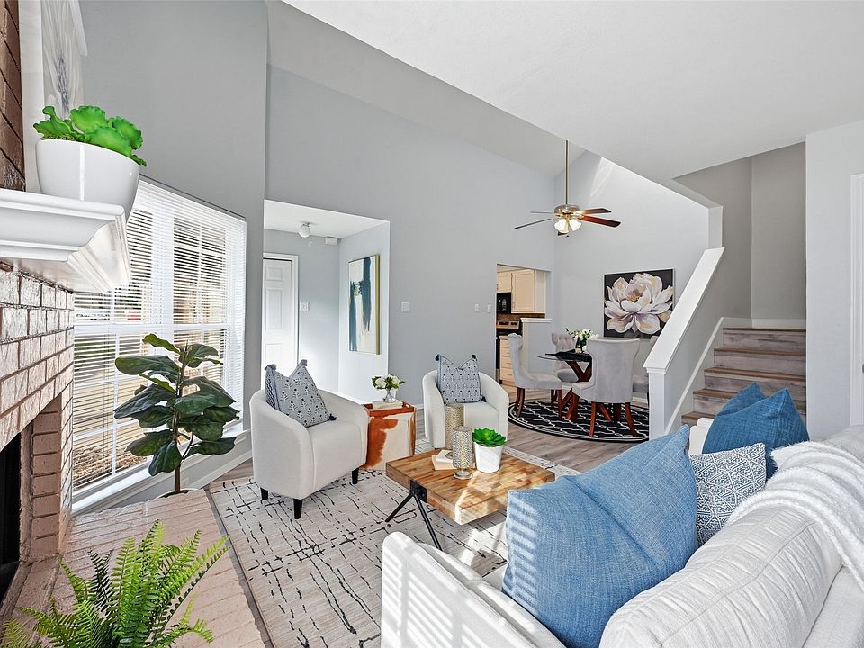 1st image of 116 Main Pl